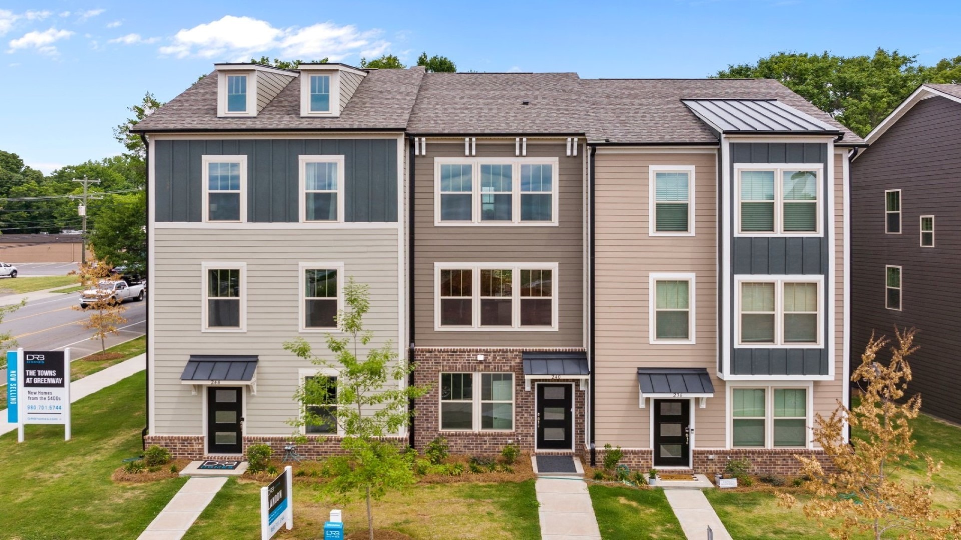 The Towns at Greenway Quick Move-In Homes | DRB Homes